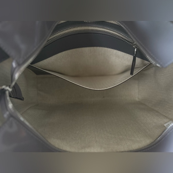 Tory Burch Emerson Tote in Grey. Excellent condition - Picture 7 of 7